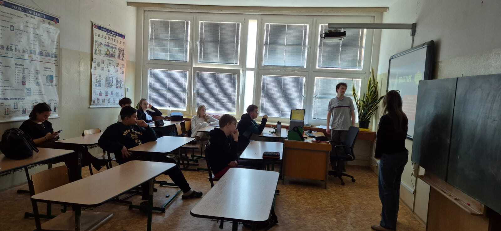 Naše škola hostila studenty z USA: Poznávali jsme kulturu i zvyky Ameriky